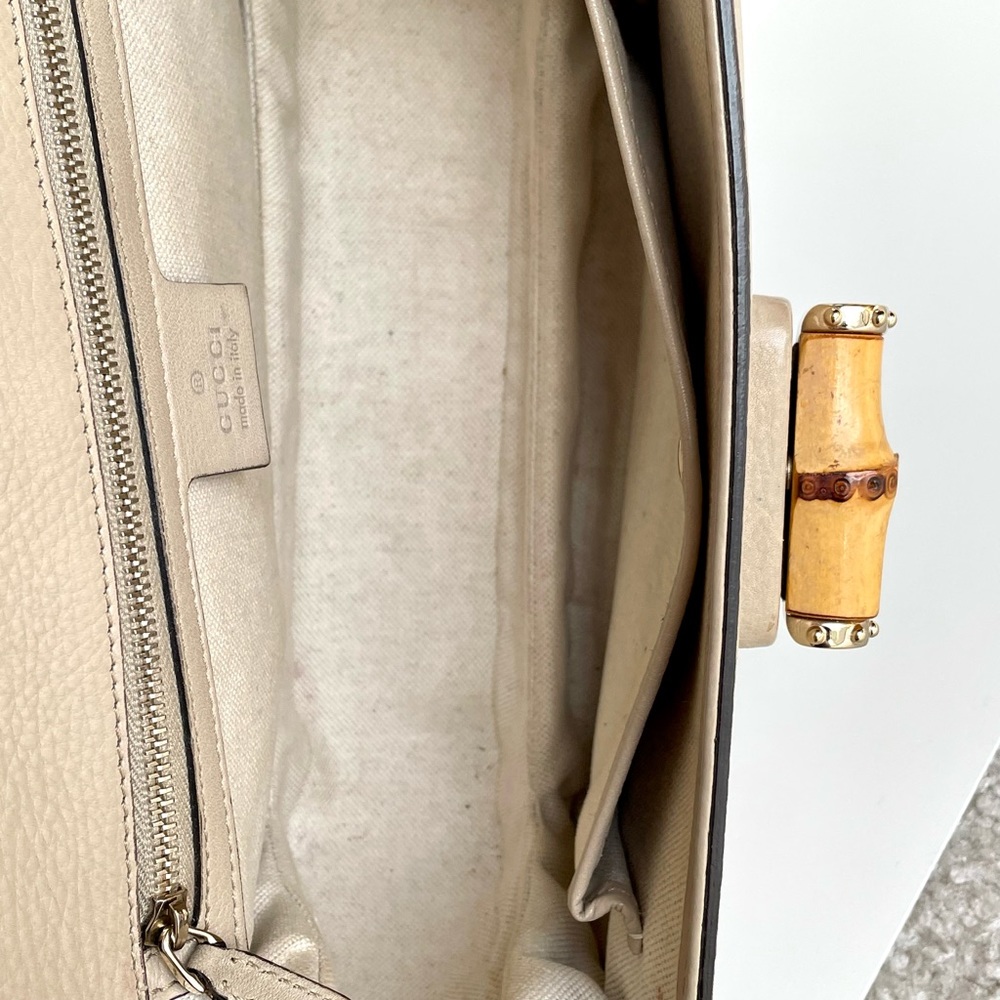 🔶FREE SHIPPING 🔶Gucci Bamboo 1947 Top Handle Crossbody - Picture 9 of 16